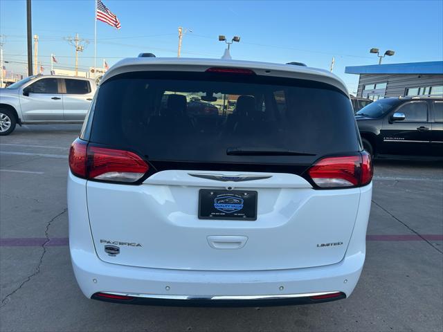 used 2018 Chrysler Pacifica car, priced at $15,997