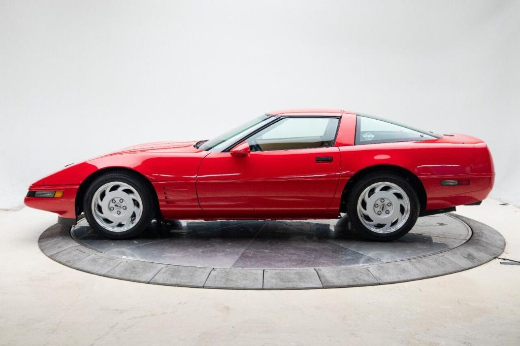 used 1991 Chevrolet Corvette car, priced at $28,950