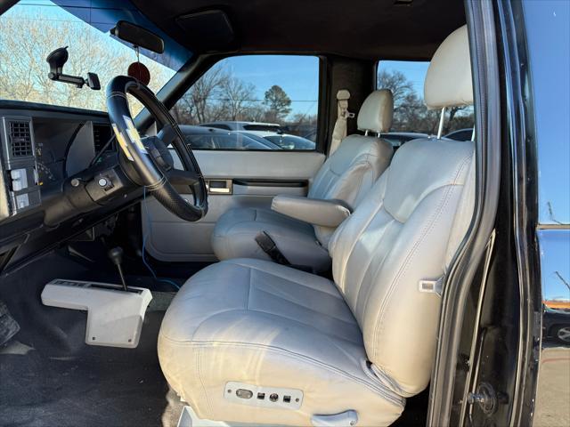 used 1992 Chevrolet Blazer car, priced at $12,988