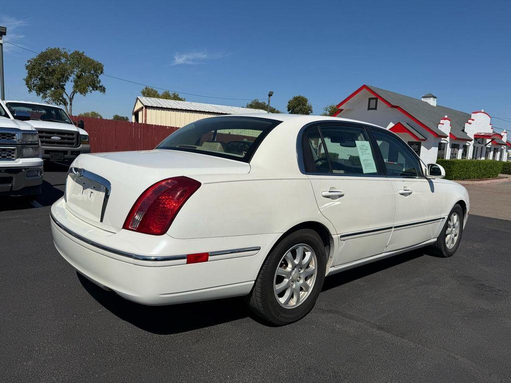used 2008 Kia Amanti car, priced at $3,488