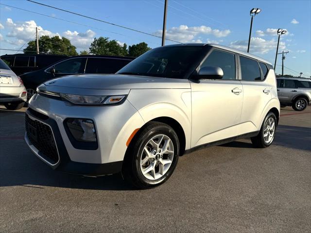 used 2020 Kia Soul car, priced at $10,988