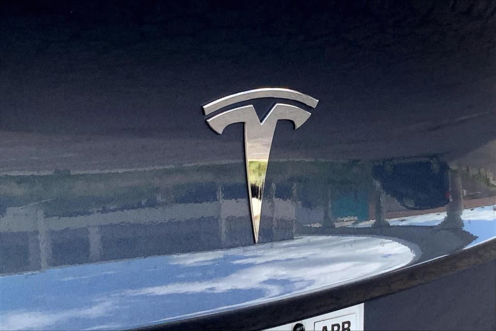 used 2021 Tesla Model 3 car, priced at $24,995