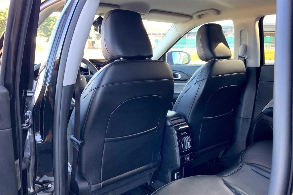 used 2022 Jeep Compass car, priced at $20,991