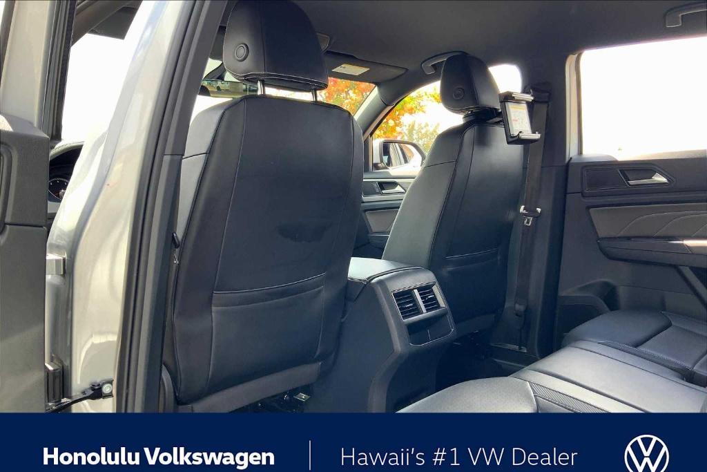 used 2021 Volkswagen Atlas Cross Sport car, priced at $20,991