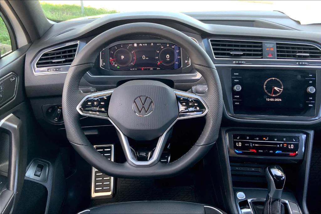 new 2024 Volkswagen Tiguan car, priced at $42,979