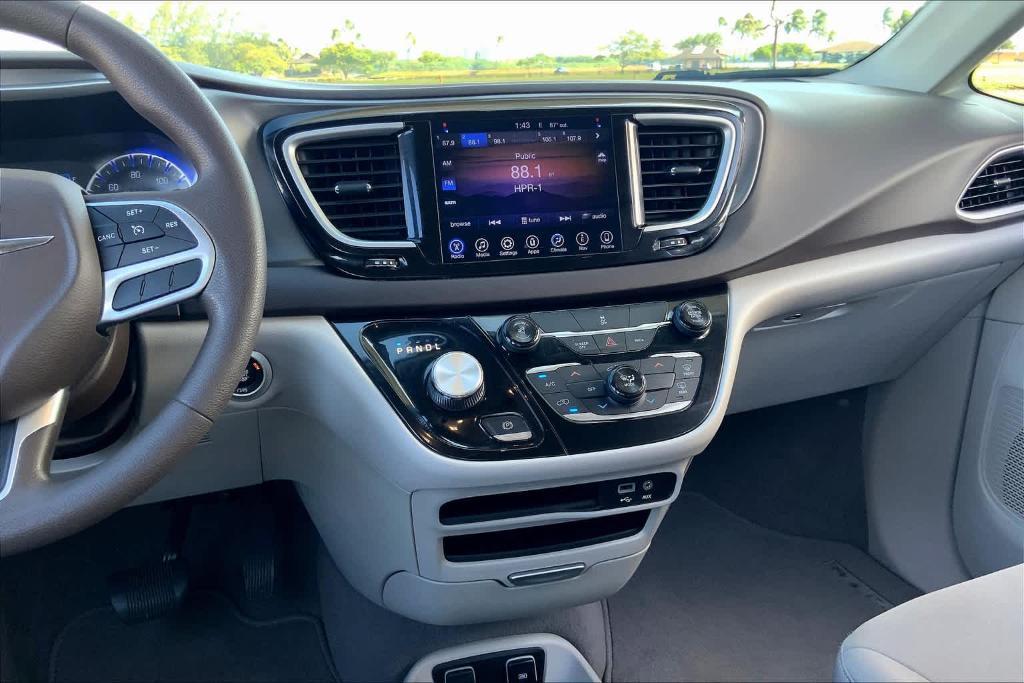 used 2017 Chrysler Pacifica car, priced at $14,971