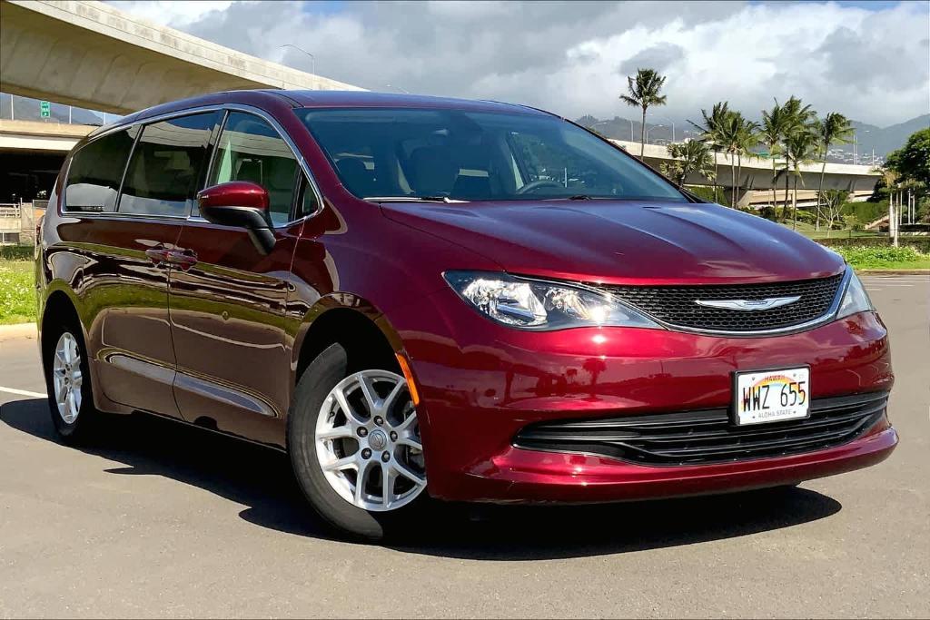 used 2017 Chrysler Pacifica car, priced at $14,971