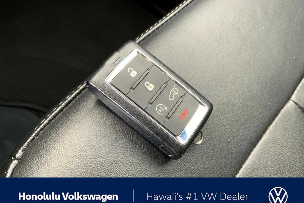 used 2023 Jeep Grand Cherokee car, priced at $32,444