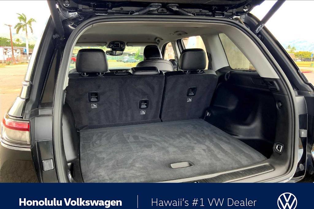 used 2023 Jeep Grand Cherokee car, priced at $32,444