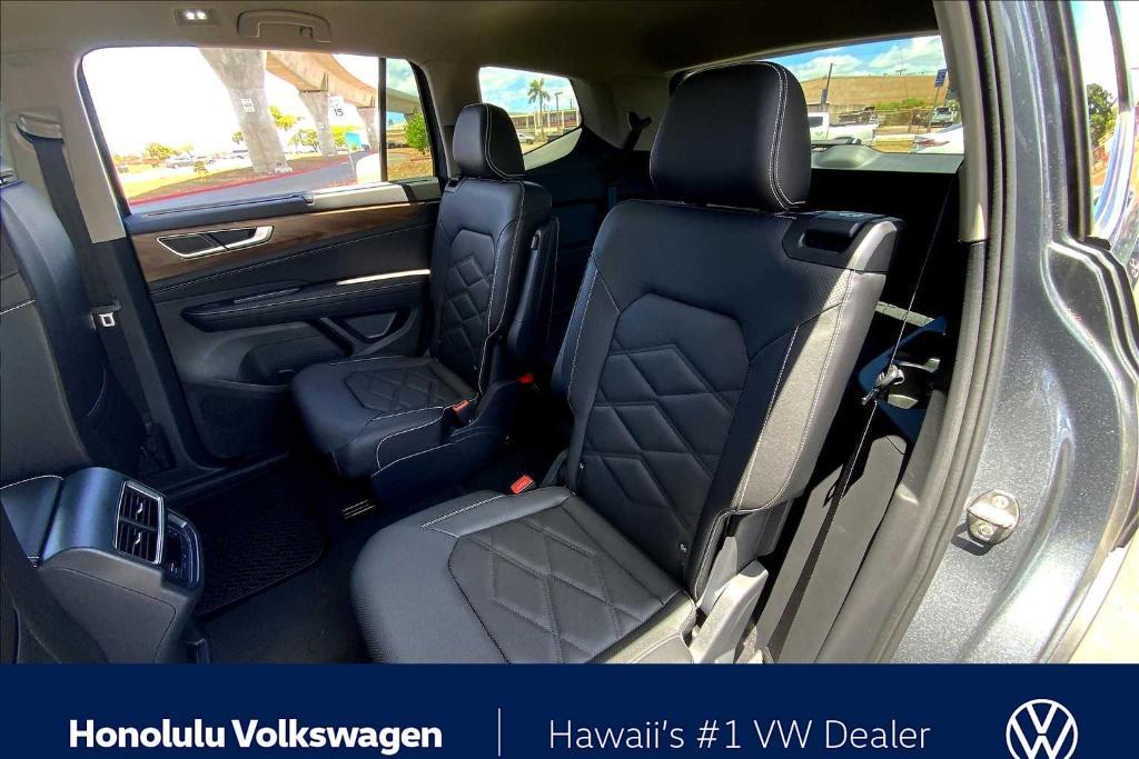 new 2025 Volkswagen Atlas car, priced at $46,651