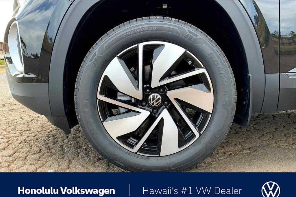 new 2025 Volkswagen Atlas car, priced at $46,591