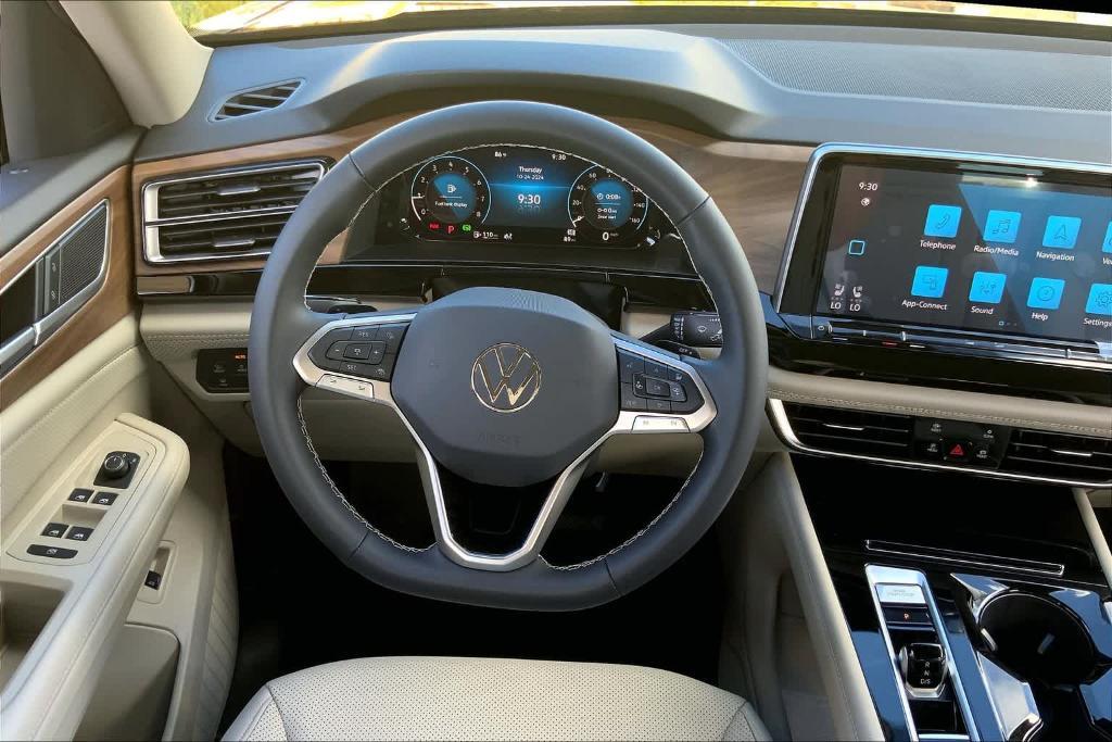 new 2024 Volkswagen Atlas car, priced at $45,341