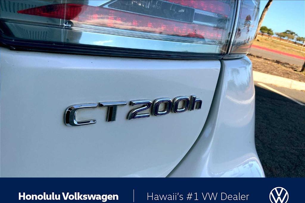 used 2014 Lexus CT 200h car, priced at $12,994