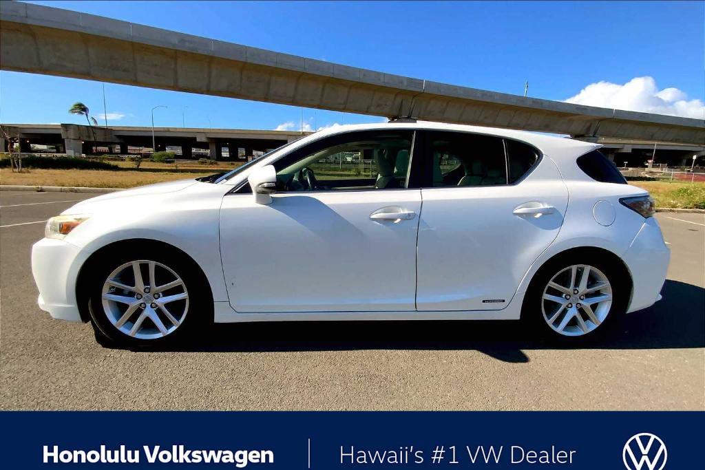used 2014 Lexus CT 200h car, priced at $12,994