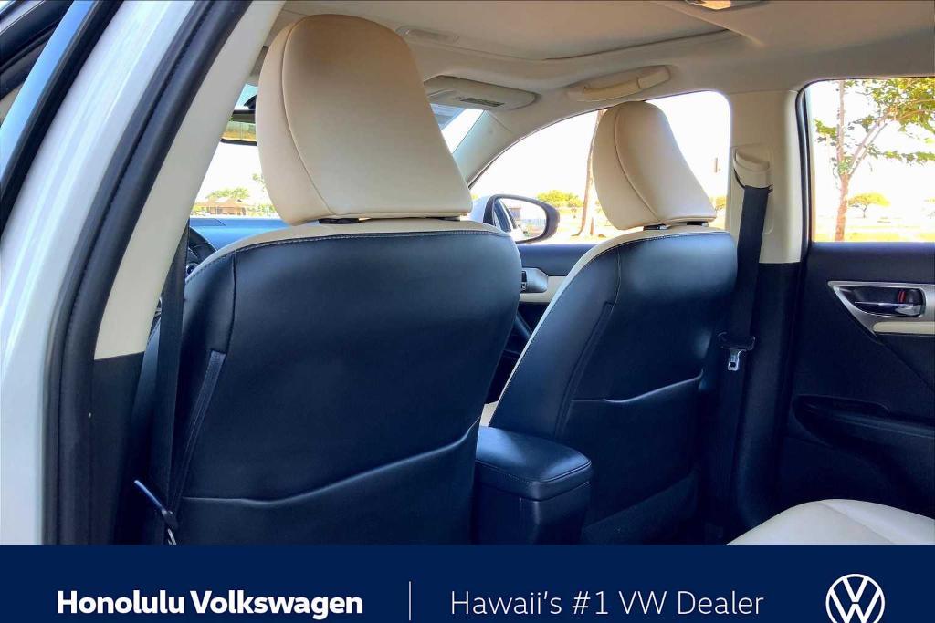 used 2014 Lexus CT 200h car, priced at $12,994