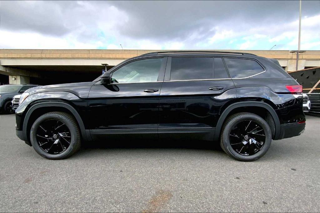 new 2024 Volkswagen Atlas car, priced at $45,724