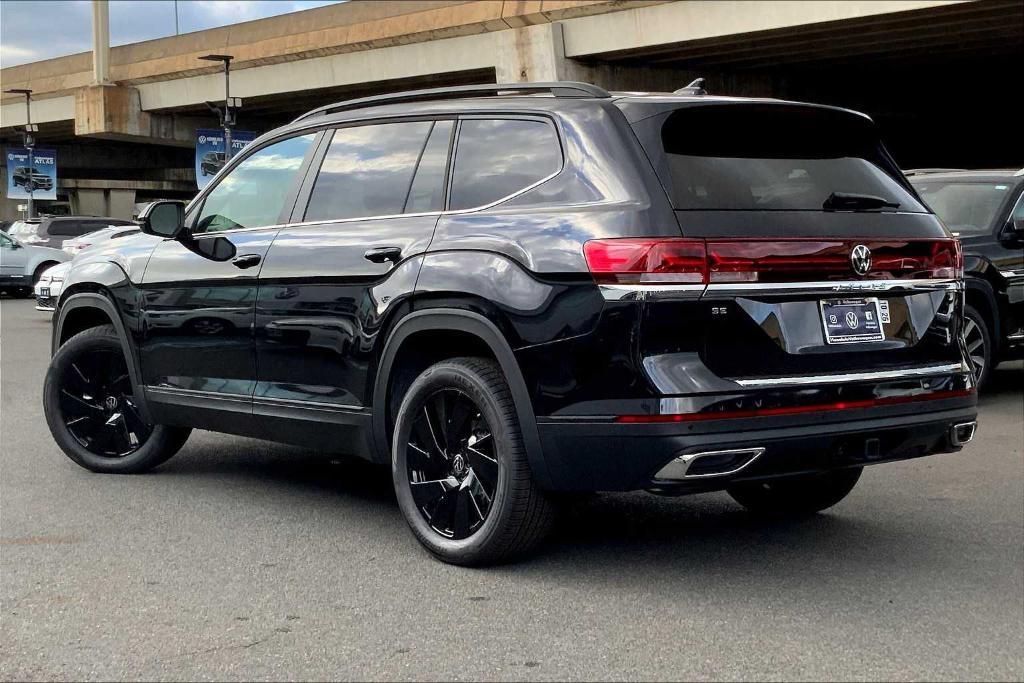 new 2024 Volkswagen Atlas car, priced at $45,724