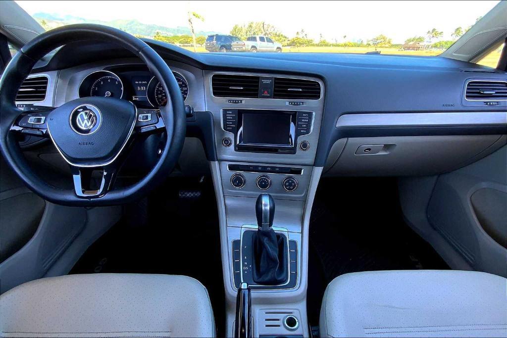 used 2015 Volkswagen Golf SportWagen car, priced at $10,991