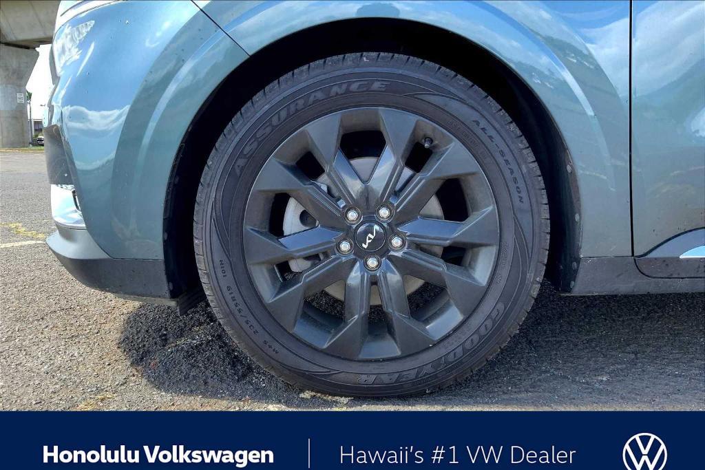 used 2022 Kia Carnival car, priced at $30,991