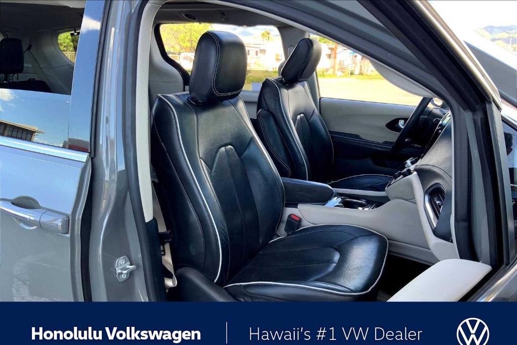 used 2022 Chrysler Pacifica car, priced at $28,444