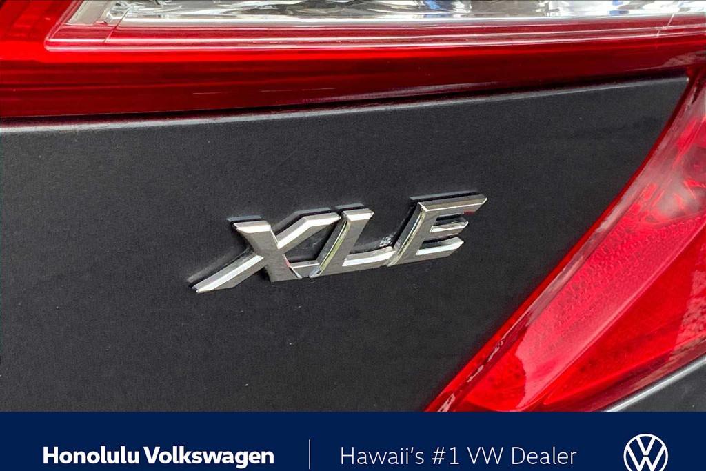 used 2014 Toyota Camry Hybrid car, priced at $13,993