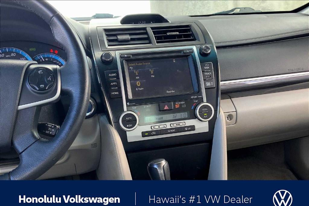 used 2014 Toyota Camry Hybrid car, priced at $13,993