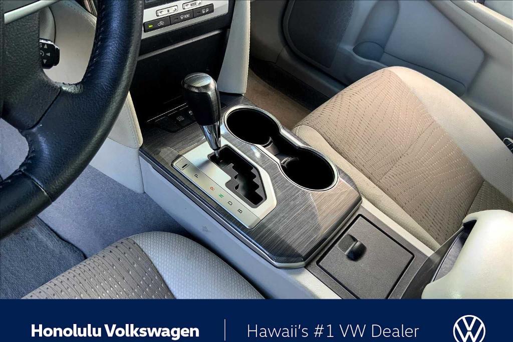 used 2014 Toyota Camry Hybrid car, priced at $13,993