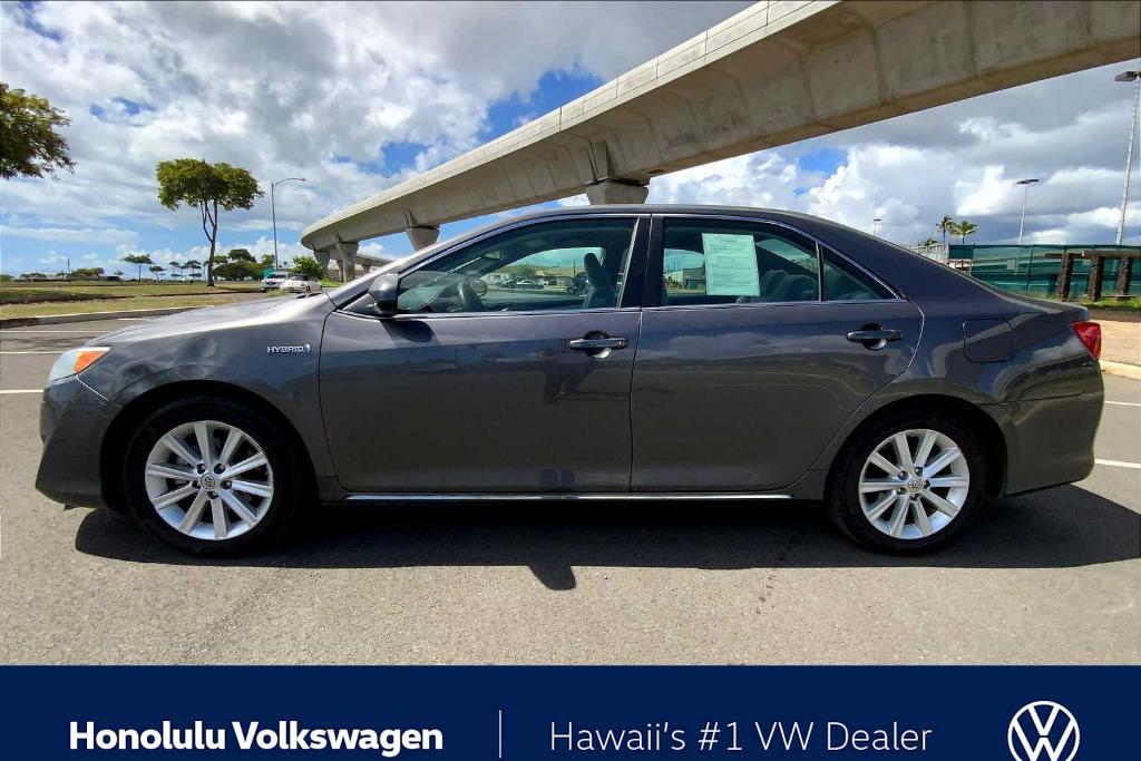 used 2014 Toyota Camry Hybrid car, priced at $13,993
