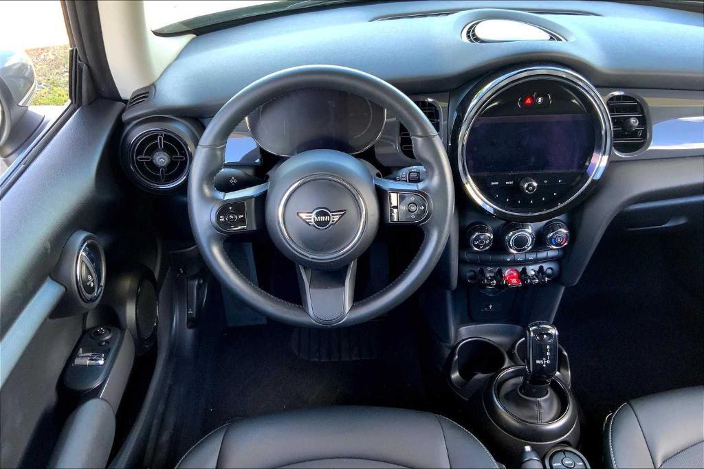 used 2022 MINI Hardtop car, priced at $21,991