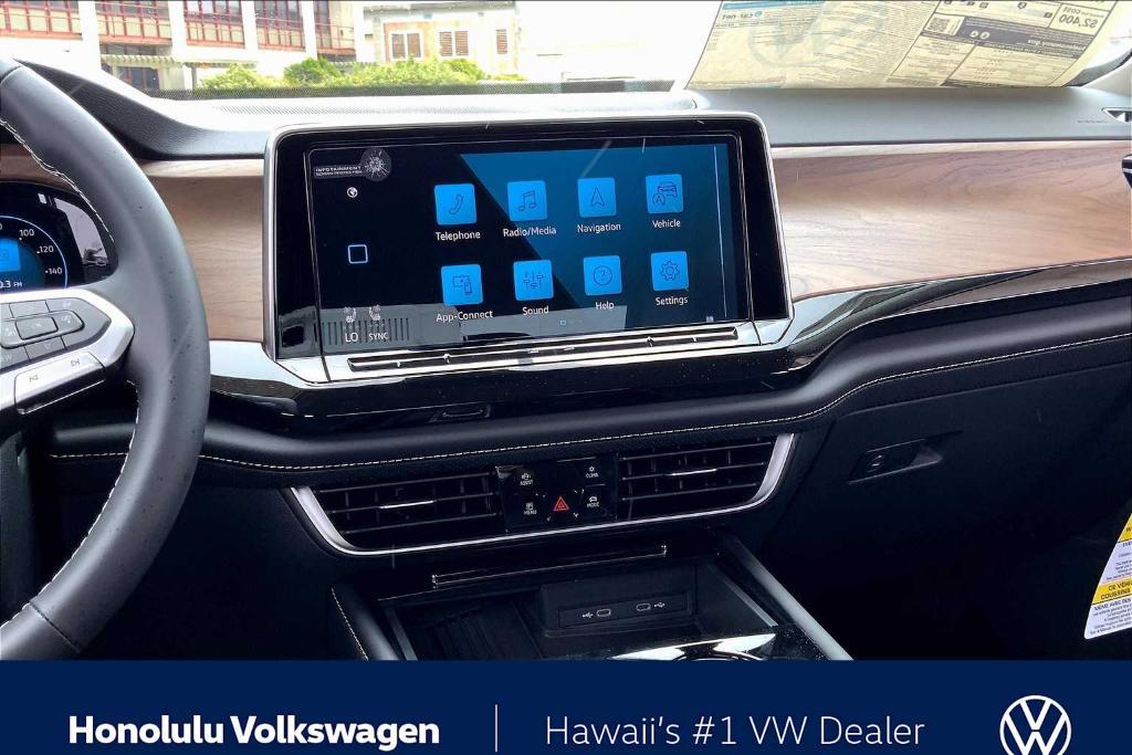 new 2025 Volkswagen Atlas car, priced at $44,391