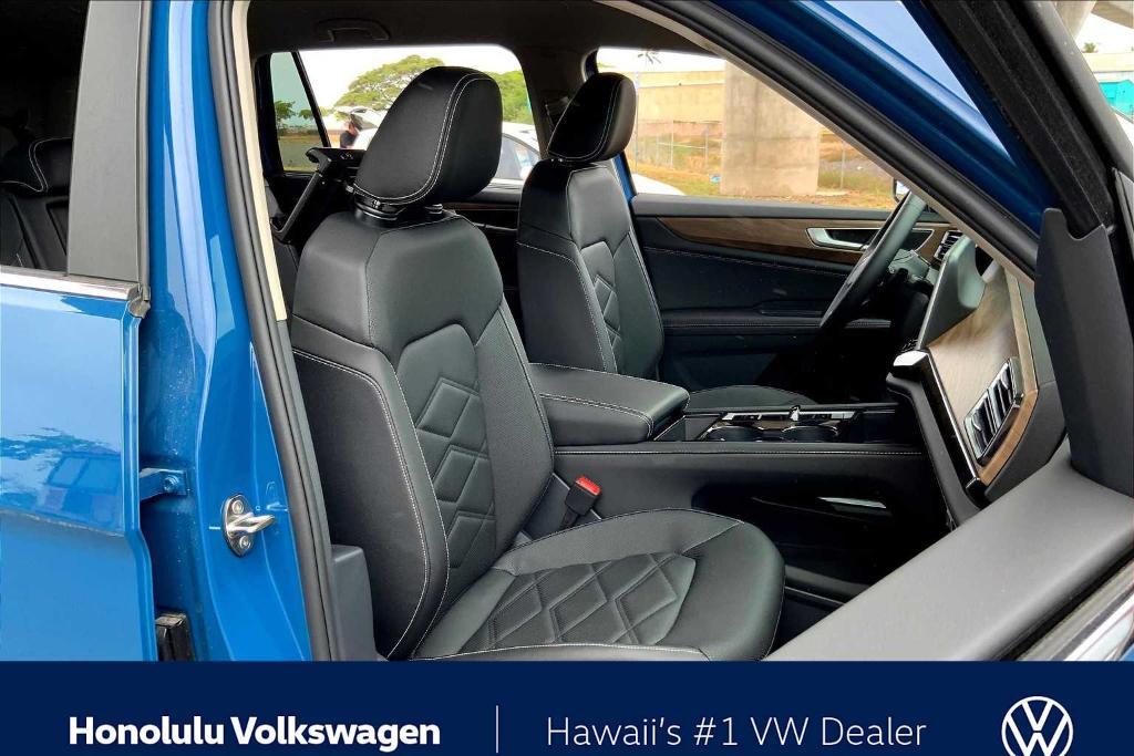 new 2025 Volkswagen Atlas car, priced at $44,391