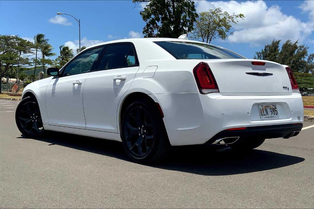 used 2021 Chrysler 300 car, priced at $25,888