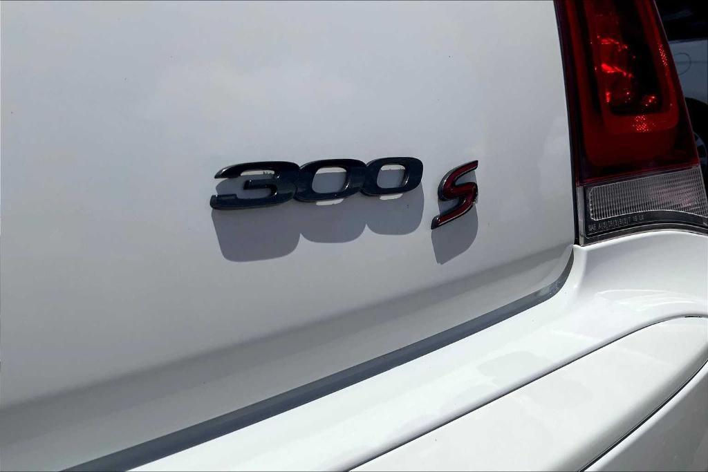 used 2021 Chrysler 300 car, priced at $25,888