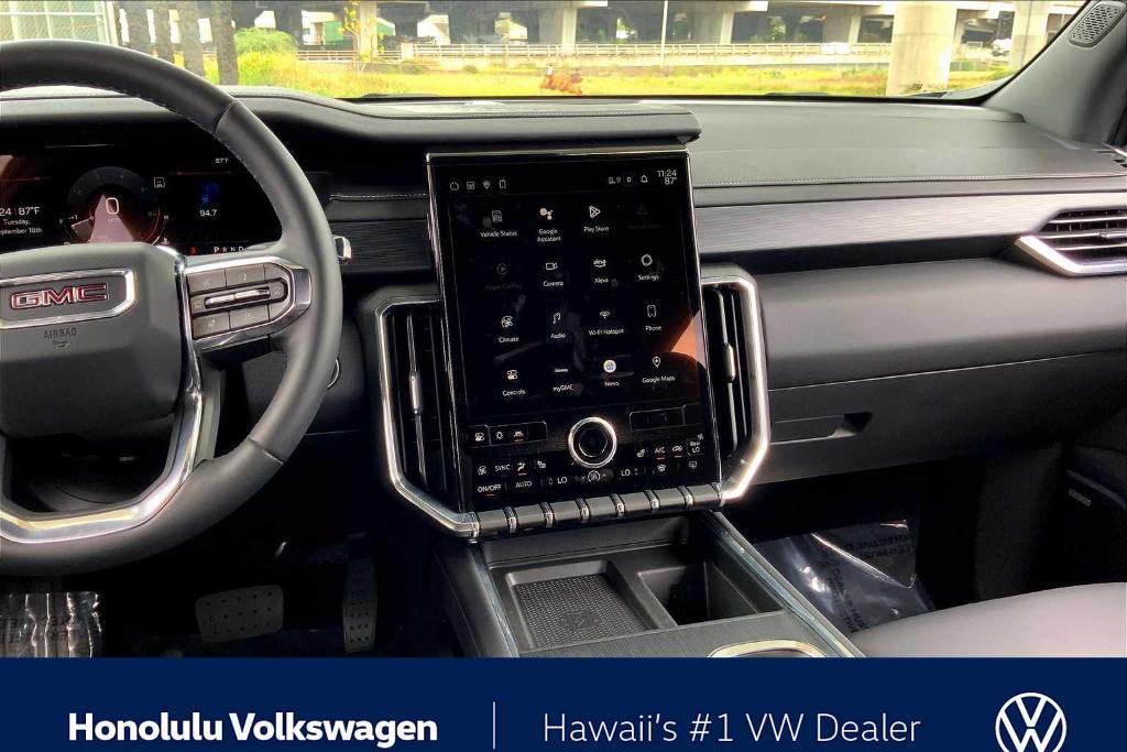 used 2024 GMC Acadia car, priced at $40,992
