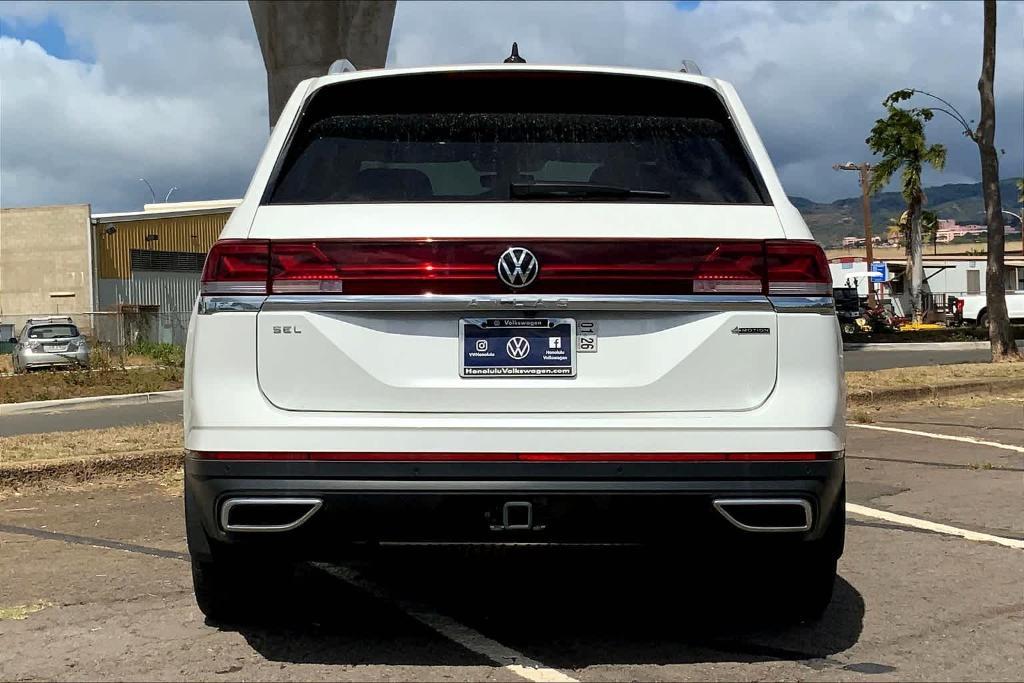 new 2024 Volkswagen Atlas car, priced at $55,851