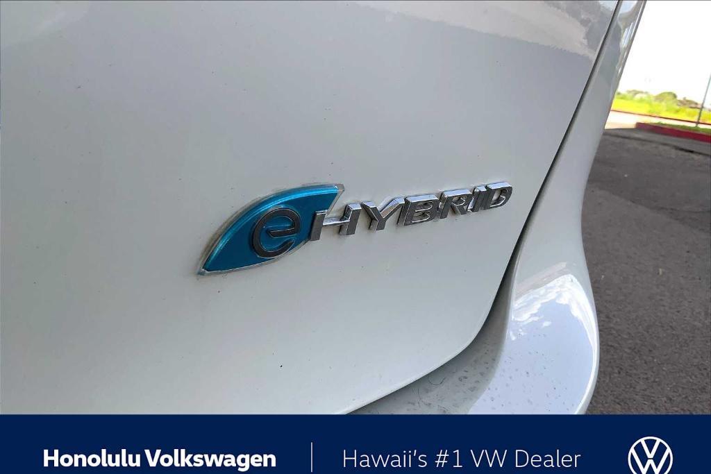 used 2021 Chrysler Pacifica Hybrid car, priced at $27,994
