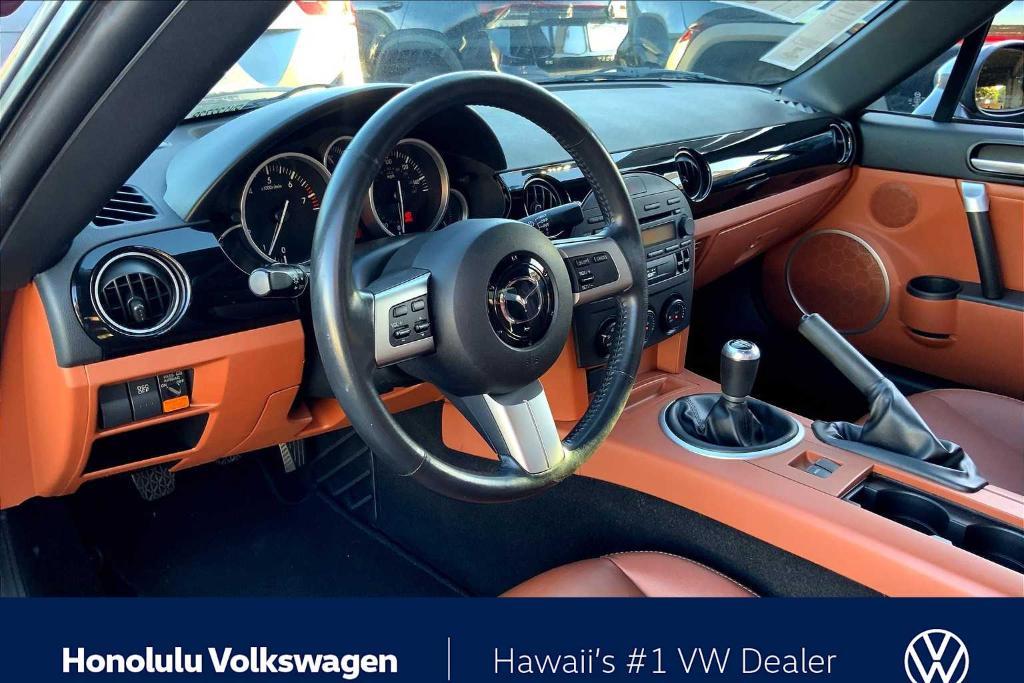 used 2006 Mazda MX-5 Miata car, priced at $13,633
