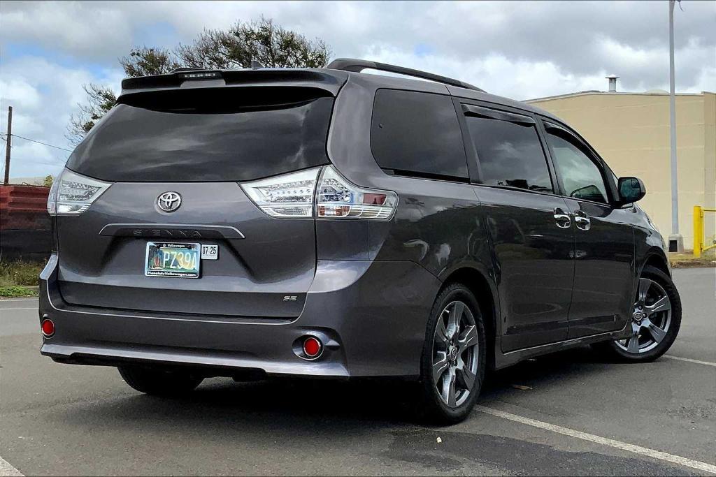 used 2020 Toyota Sienna car, priced at $30,494