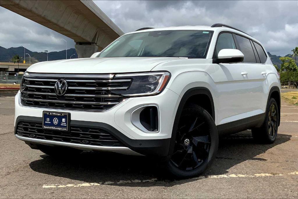new 2024 Volkswagen Atlas car, priced at $38,425