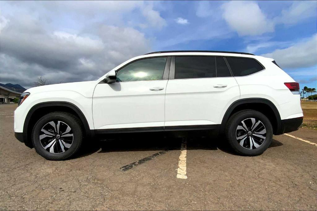 new 2025 Volkswagen Atlas car, priced at $40,999