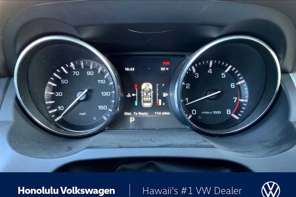 used 2015 Land Rover Range Rover Evoque car, priced at $11,991