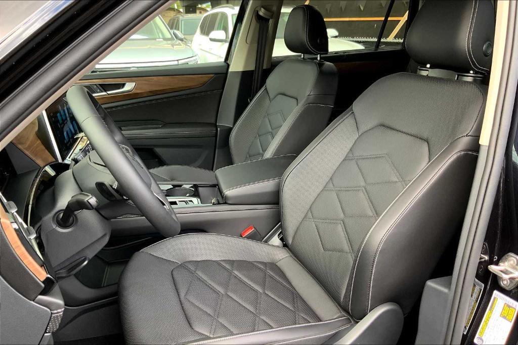 new 2024 Volkswagen Atlas car, priced at $40,310