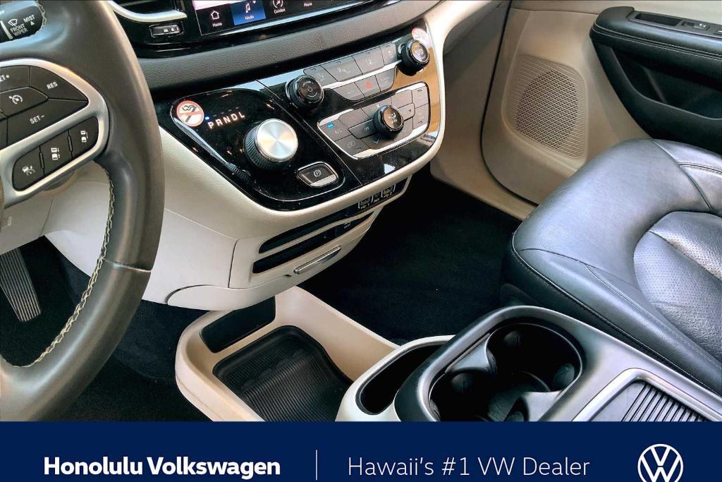 used 2022 Chrysler Pacifica car, priced at $25,683