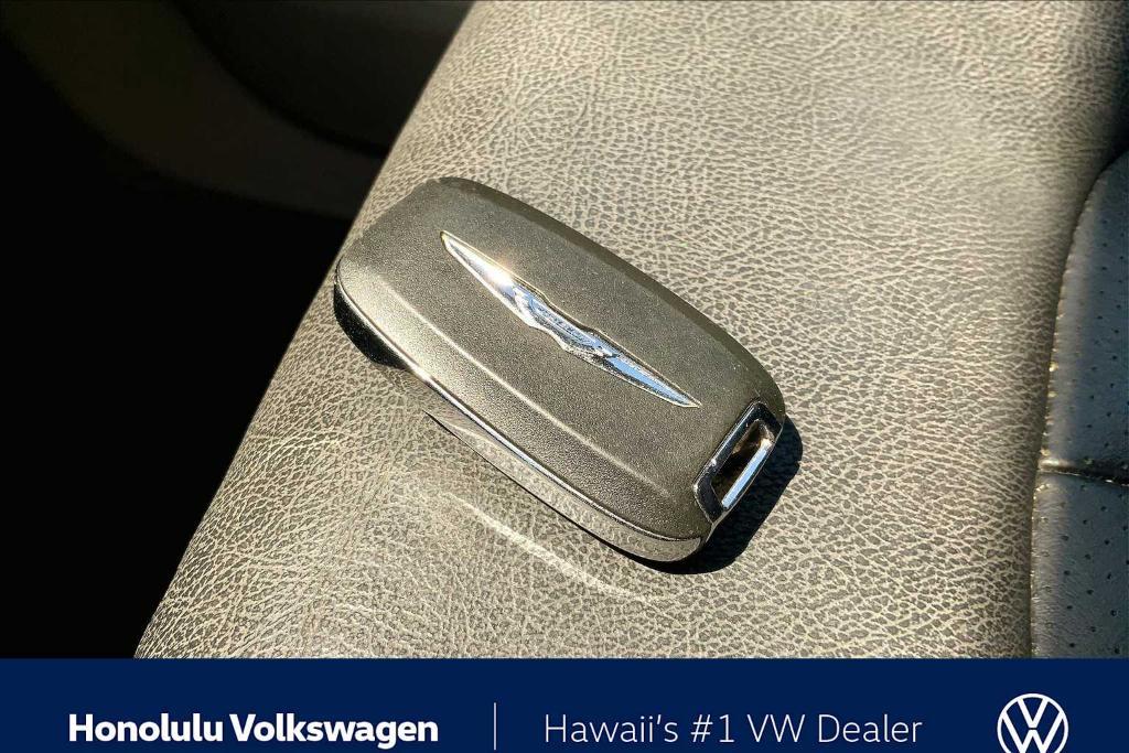 used 2022 Chrysler Pacifica car, priced at $25,683