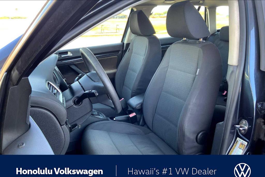 used 2010 Volkswagen Jetta car, priced at $5,877