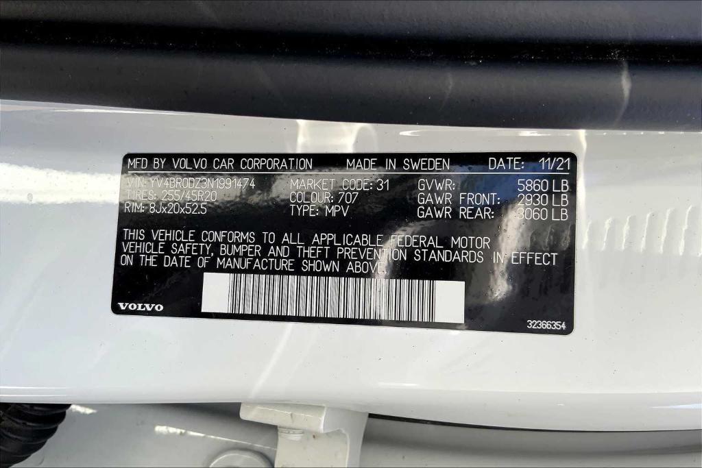 used 2022 Volvo XC60 Recharge Plug-In Hybrid car, priced at $40,888