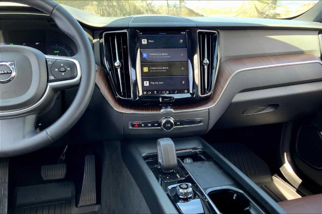 used 2022 Volvo XC60 Recharge Plug-In Hybrid car, priced at $40,888