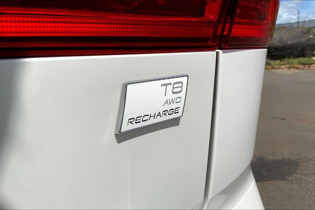 used 2022 Volvo XC60 Recharge Plug-In Hybrid car, priced at $40,888