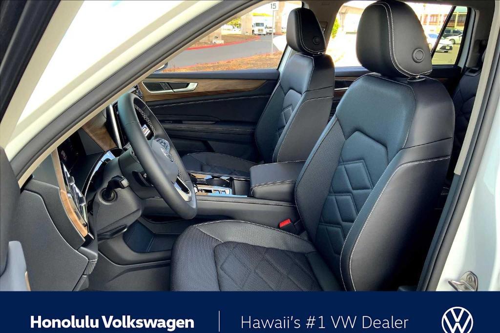 new 2025 Volkswagen Atlas car, priced at $45,306