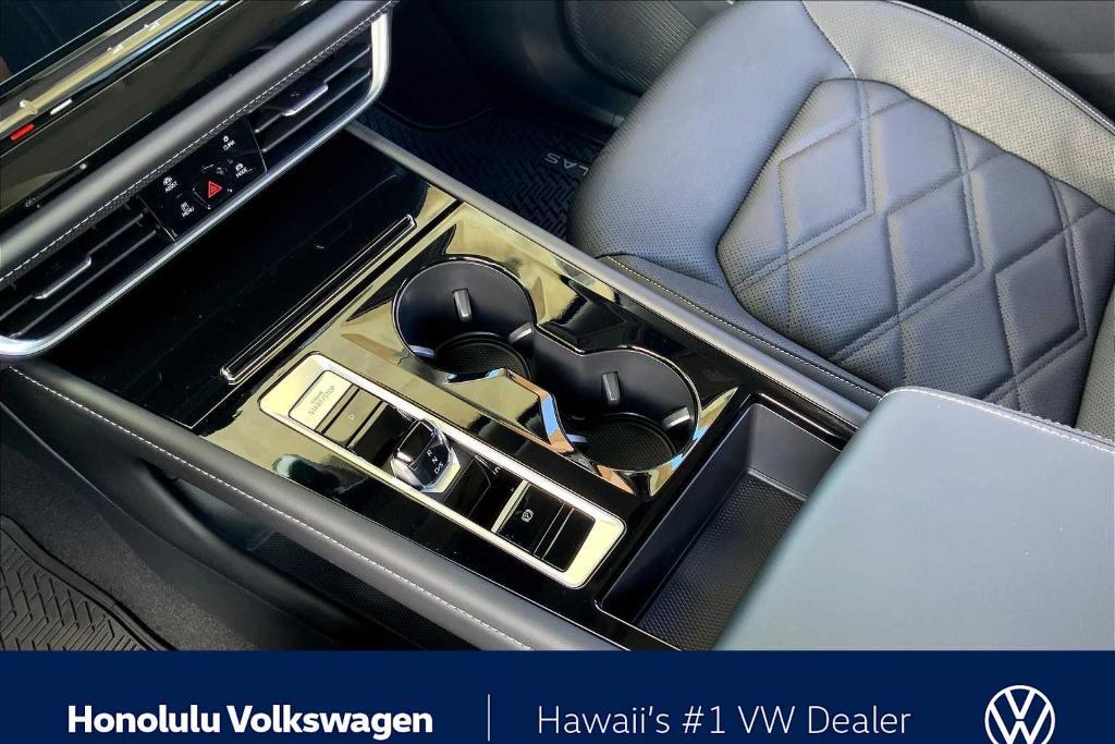 new 2025 Volkswagen Atlas car, priced at $45,306